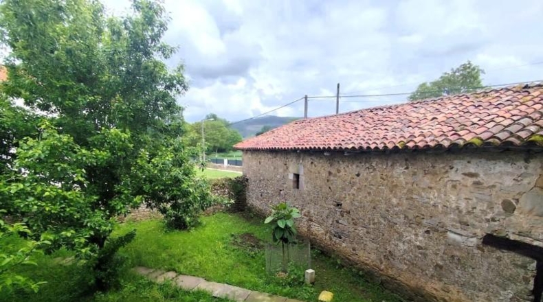 Cantabria - Santa María de Cayón - 1190m2