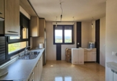 Chalet independiente con terreno en venta en la España, El Tiemblo, ref: TR371811 foto