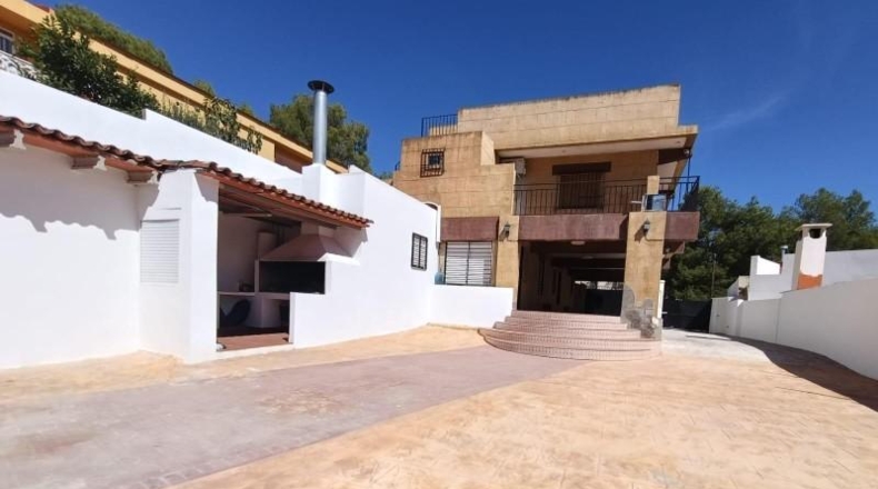 Valencia - Albalat de Tarongers - 836m2