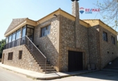 Chalet independiente con terreno en venta en la España, Sierra de Fuentes, ref: TR373884 foto