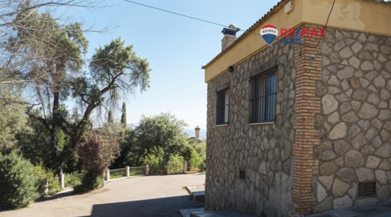 Cáceres - Sierra de Fuentes - 2541m2