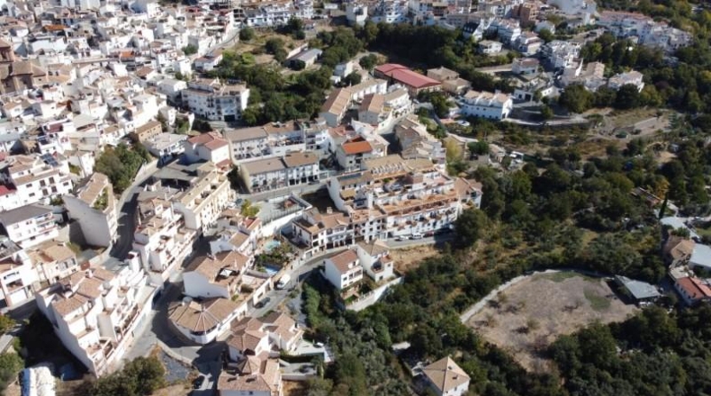 Granada - Güéjar Sierra - 1659m2