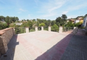 Detached villa with land for sale on España, Olesa de Bonesvalls, ref: TR261896 photo