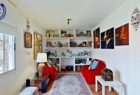 Chiva 713&nbsp;m²