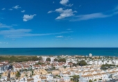 Chalet independiente con terreno en venta en la España, Torrevieja, ref: TR412789 foto