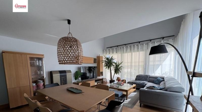 Burgos - Modúbar de la Emparedada - 215m2