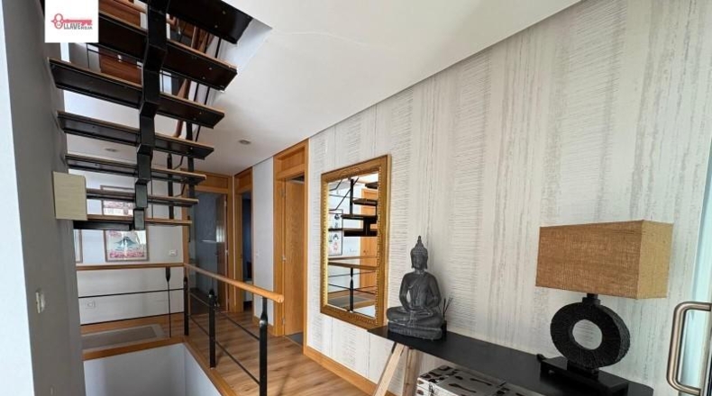 Burgos - Modúbar de la Emparedada - 215m2