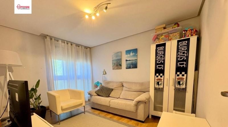 Burgos - Modúbar de la Emparedada - 215m2