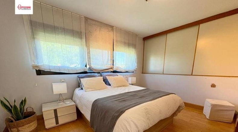 Burgos - Modúbar de la Emparedada - 215m2