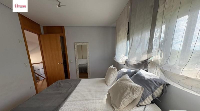 Burgos - Modúbar de la Emparedada - 215m2