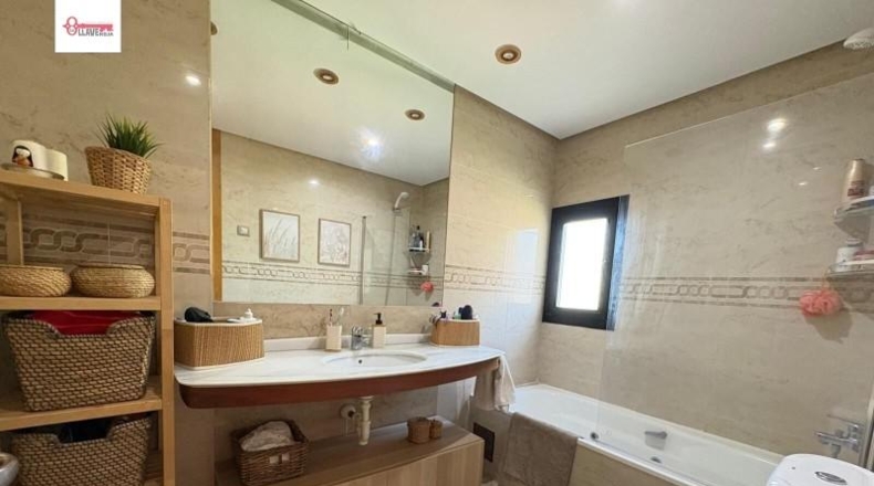 Burgos - Modúbar de la Emparedada - 215m2
