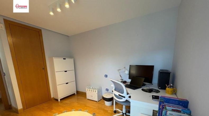 Burgos - Modúbar de la Emparedada - 215m2