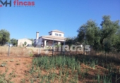 Xalet independent amb terreny en venda a la España, Las Navas de la Concepción, ref.: TR248554 foto