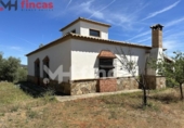Xalet independent amb terreny en venda a la España, Las Navas de la Concepción, ref.: TR248554 foto