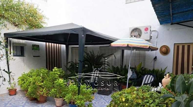 Córdoba - Lucena - 3700m2