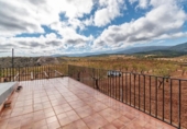 Casa de camp amb terreny en venda a la España, Graena, ref.: TR409804 foto