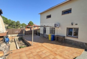 la Torre de Claramunt 565&nbsp;m²
