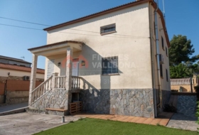 la Torre de Claramunt 565&nbsp;m²