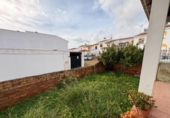 Отдельно стоящий дом с участком на продажу в городе Ayamonte Фото