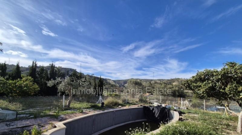 Valencia - Càrcer - 2500m2