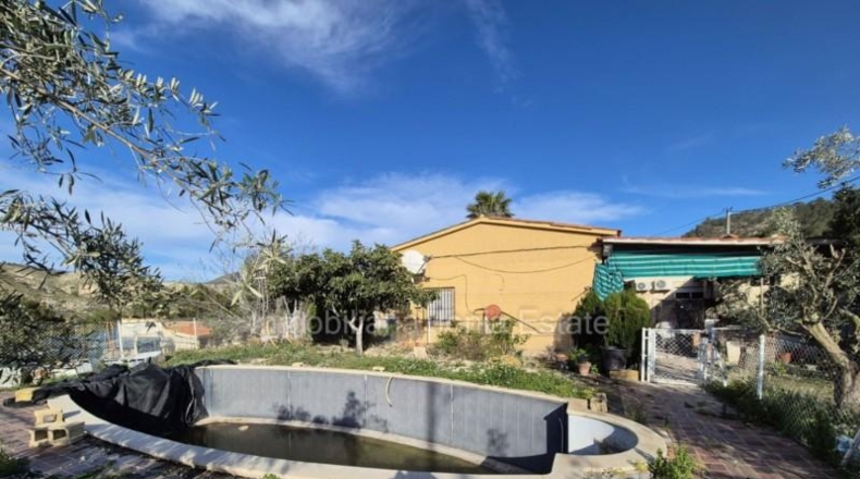 Valencia - Càrcer - 2500m2