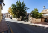 Chalet independiente con terreno en venta en la España, La Zubia, ref: TR404181 foto
