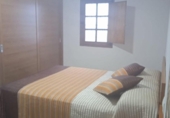 Chalet independiente con terreno en venta en la España, Vinaròs, ref: TR403980 foto