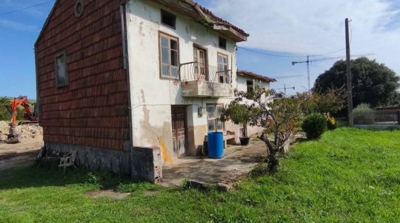 Cantabria - Santa Cruz de Bezana - 1208m2