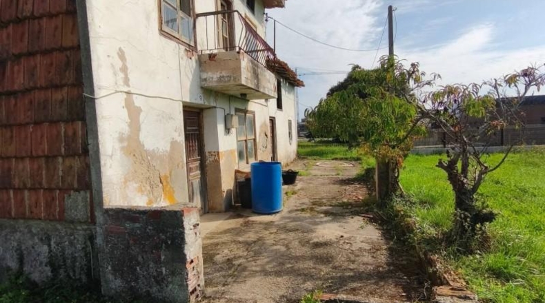 Cantabria - Santa Cruz de Bezana - 1208m2