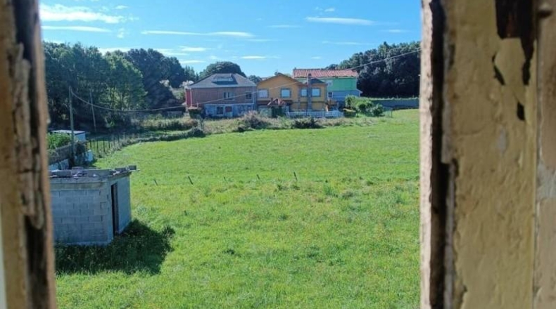 Cantabria - Santa Cruz de Bezana - 1208m2