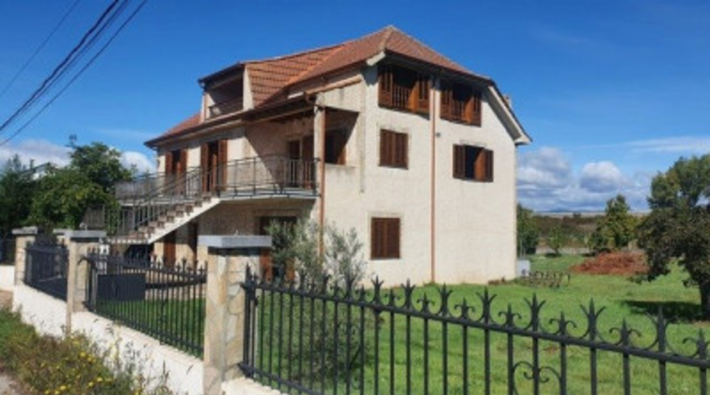 León - Ponferrada - 1000m2