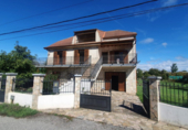 Chalet independiente con terreno en venta en la España, Ponferrada, ref: TR139796 foto