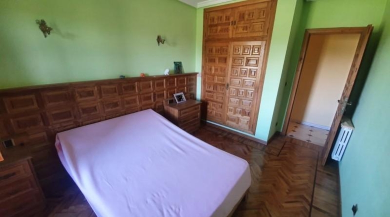 León - Ponferrada - 1000m2