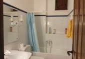 Chalet independiente con terreno en venta en la España, Miranda del Castañar, ref: TR140393 foto