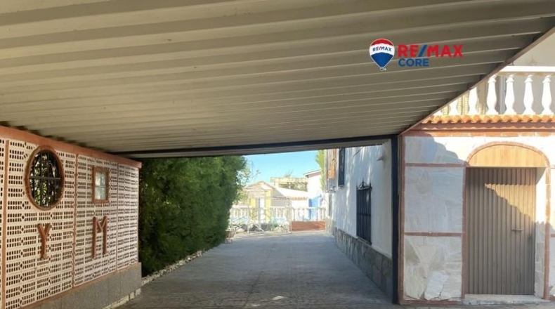 Badajoz - Альмендралехо - 424m2
