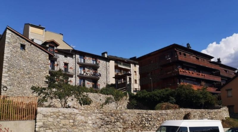 Gerona - Puigcerdà - 389m2