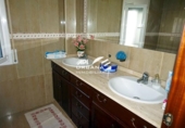 Chalet independiente con terreno en venta en la España, Lucena, ref: TR153301 foto