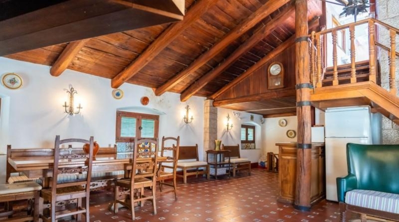Жирона - Santa Coloma de Farners - 244m2