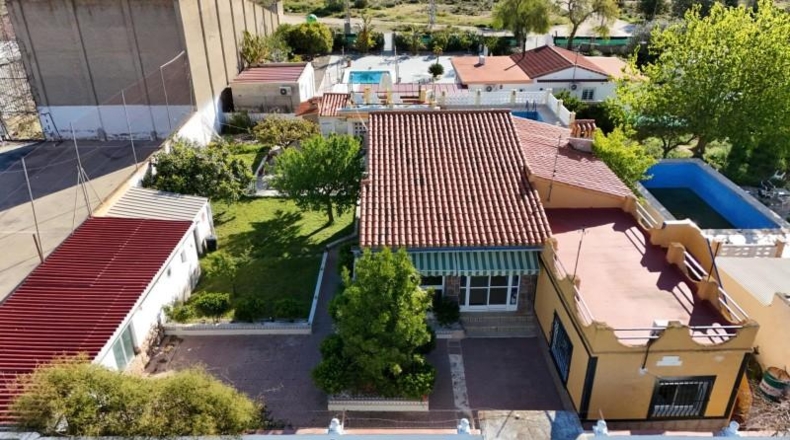 Сарагоса - María de Huerva - 678m2