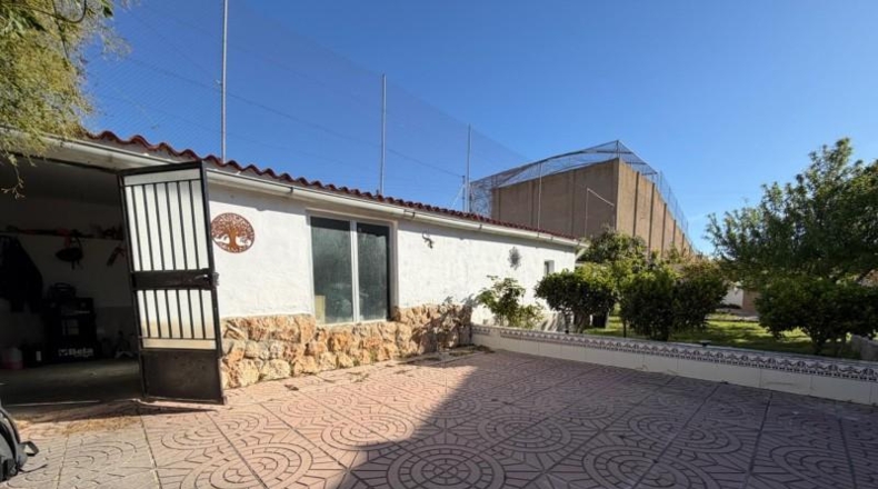 Сарагоса - María de Huerva - 678m2