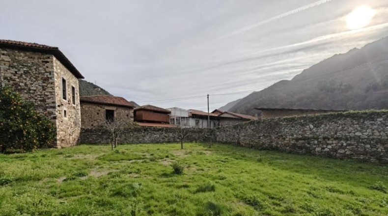 Asturias - Salas - 1300m2