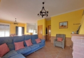 Chalet independiente con terreno en venta en la España, La Puebla del Río, ref: TR390481 foto