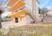 Chalet independiente con terreno en venta en la España, Moià, ref: TR295885 foto
