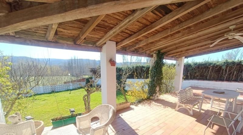 Leon - Garrafe de Torío - 215m2