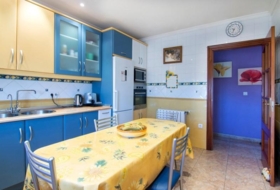 Huétor de Santillán 640&nbsp;м²