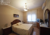 Отдельно стоящий дом с участком на продажу в городе Томельосо Фото