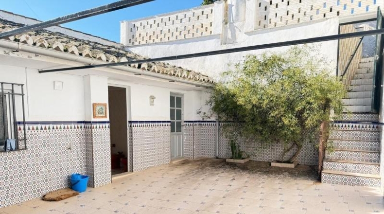 Málaga - Antequera - 1229m2