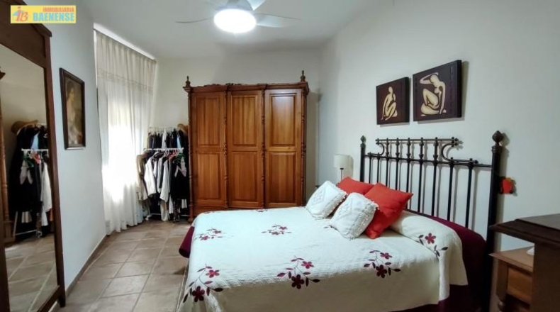 Córdoba - Baena - 18047m2