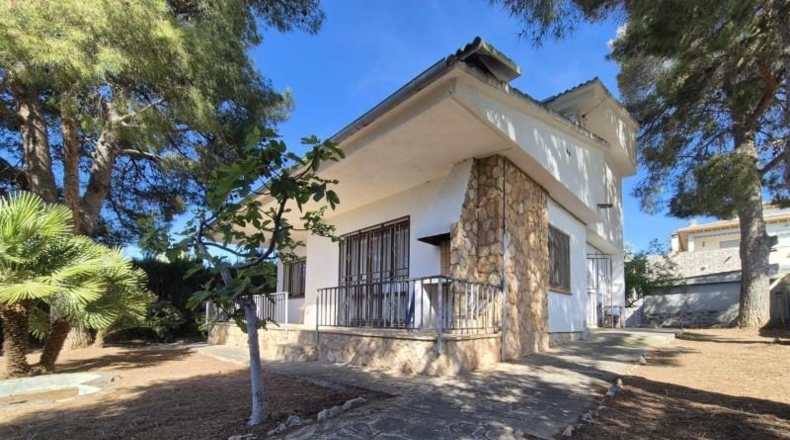Tarragona - el Vendrell - 673m2