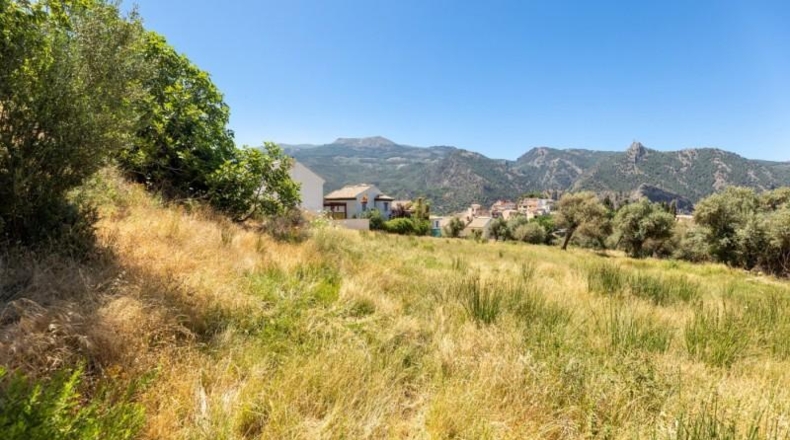 Granada - Güéjar Sierra - 6634m2